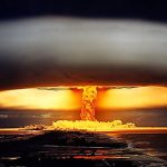 ¿QUÉ HACER EN CASO DE UN ATAQUE CON BOMBA NUCLEAR?